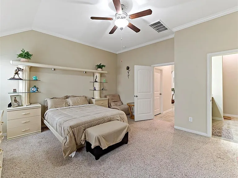 6915 Astrapia Bay Xing — Photo 17