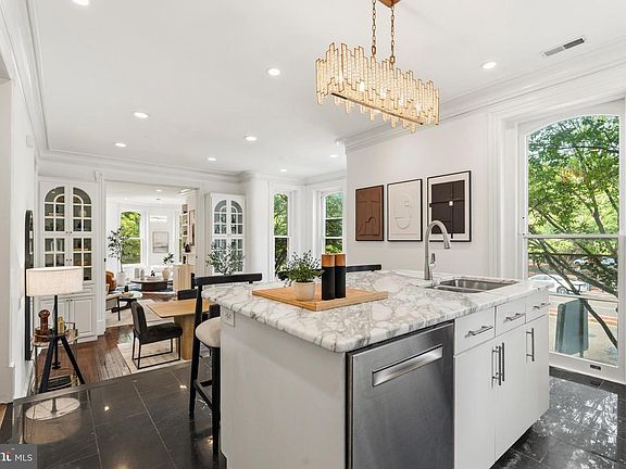 5th image of 1229 O St NW