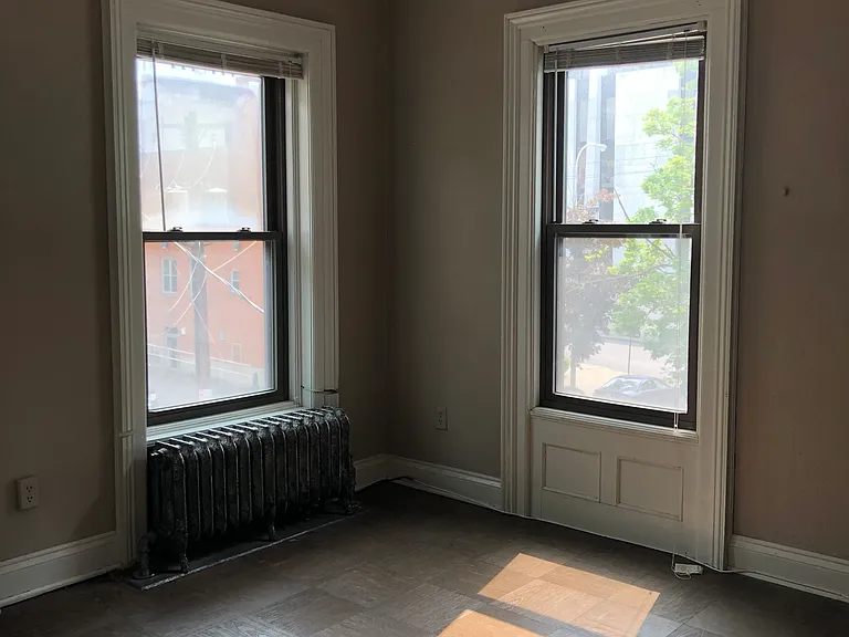 112 Lancaster St #2 — Photo 15