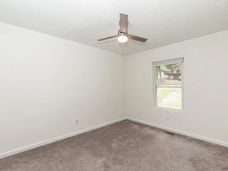 1822 Birmingham Ave — Photo 17