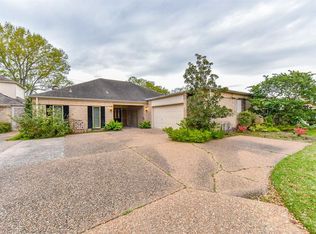 434 Fox Briar Ln, Sugar Land, TX 77478