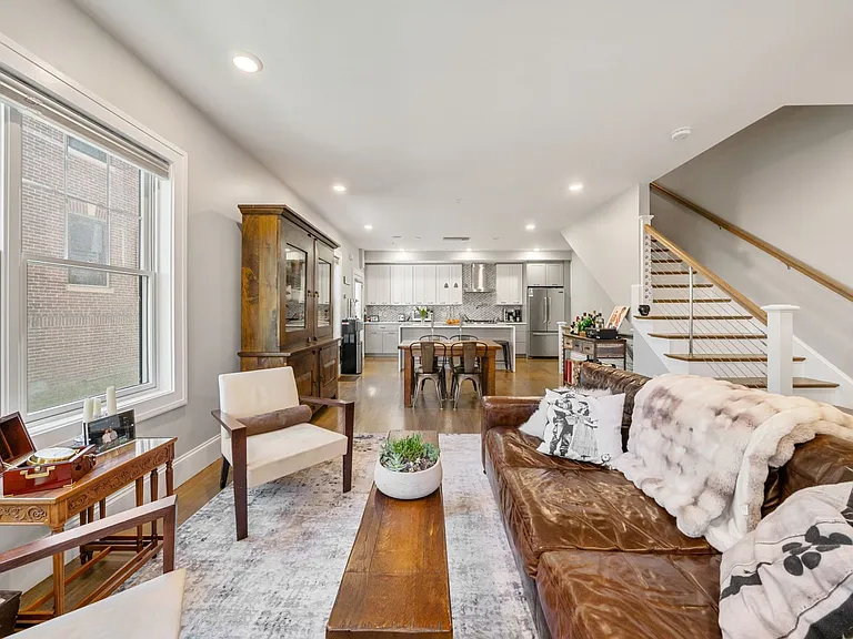 55 Hutchings St #4 — Photo 9