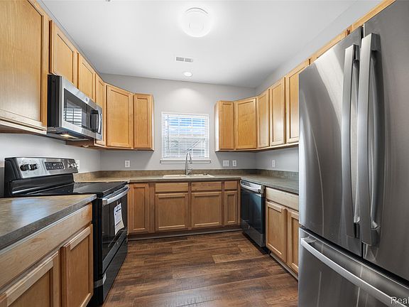 5th image of 9201 Addington Dr