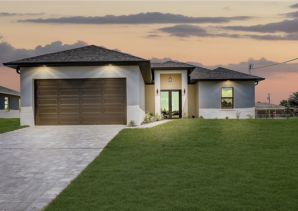 1st image of 1015 NW 23rd Ave