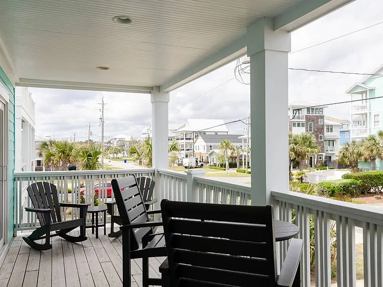 1211 N Fort Fisher Blvd #B — Photo 18