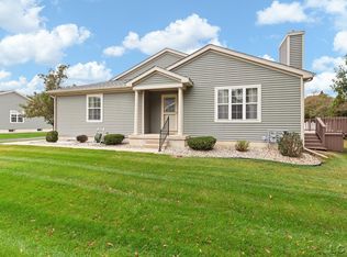 2474 Chesapeake Dr, Adrian, MI 49221
