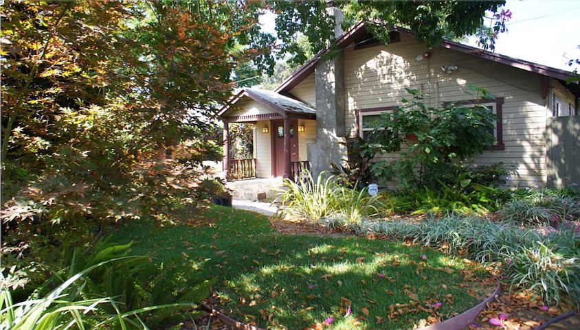 2nd image of 865-871 Wright Ave