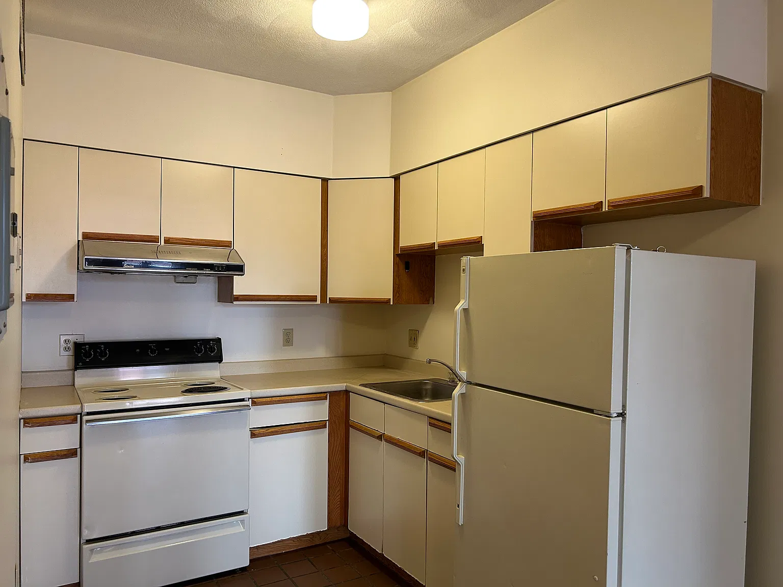 2 bed, $2,800 — Photo 3