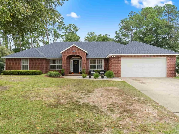 1302 Calcutta Dr, Gulf Breeze, FL 32563