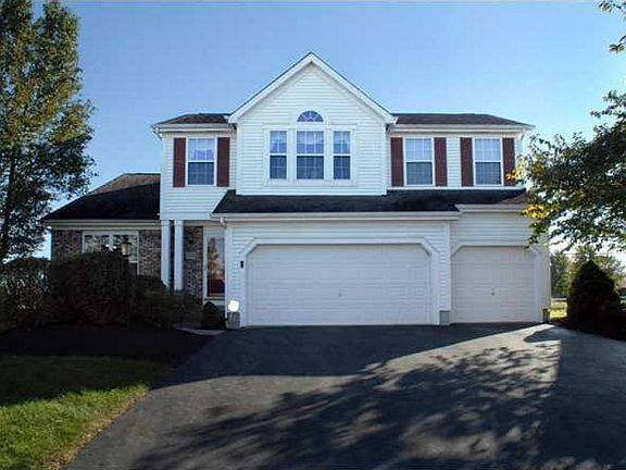 3rd image of 1376 Great Hunter Dr