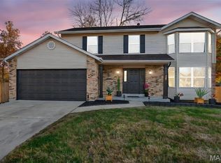 45 Show Boat Cir, Saint Peters, MO 63376