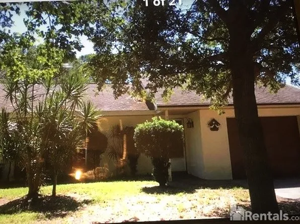 7203 Kenwood Rd, Fort Pierce, FL 34951