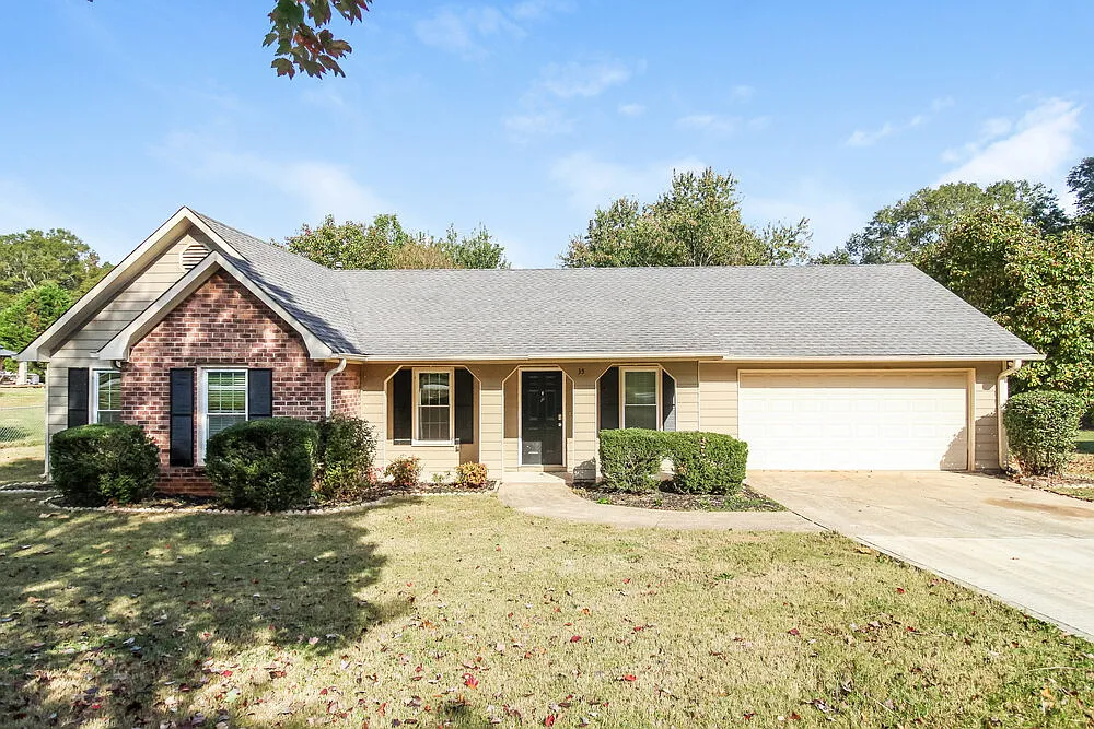 3 bed, 2.0 bath, 1678 sqft, $1,785 — Photo 1