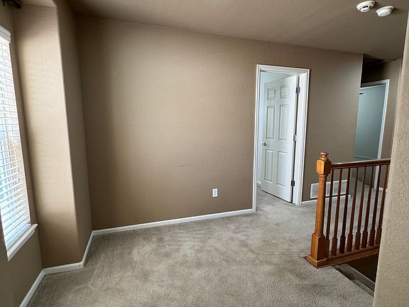 5th image of 11939 Bolton Dr
