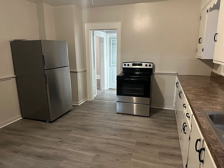 126 Westwood Ave #1 — Photo 2