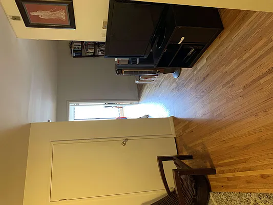 Rented by Shalimar Management | media 29