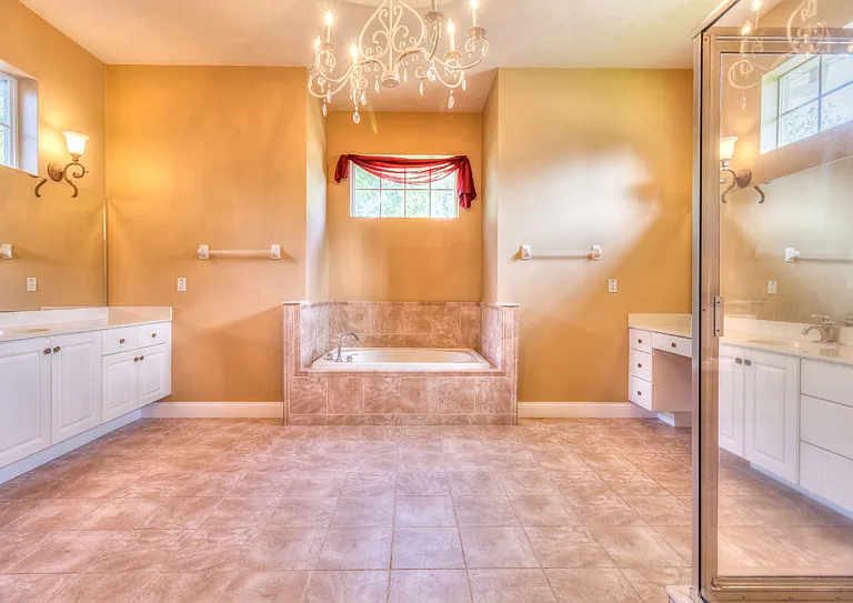 4213 Mayfair Ln — Photo 16