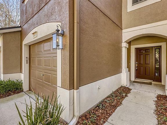 4th image of 4908 Pond Ridge Dr