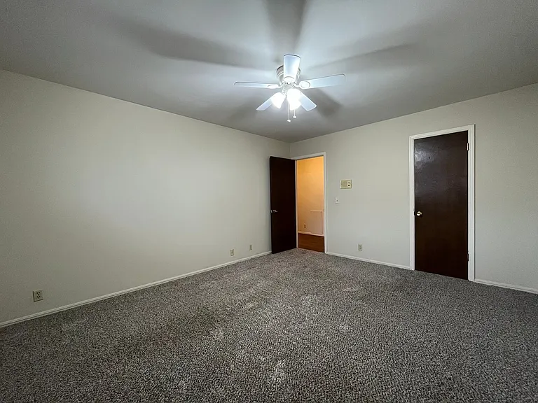 3526 E 48th Pl — Photo 21