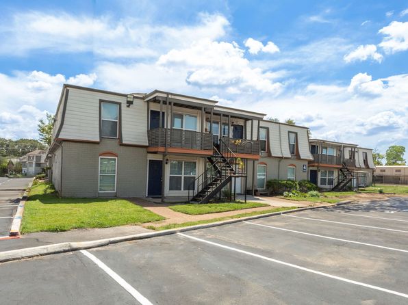 9550 Long Point Rd #8