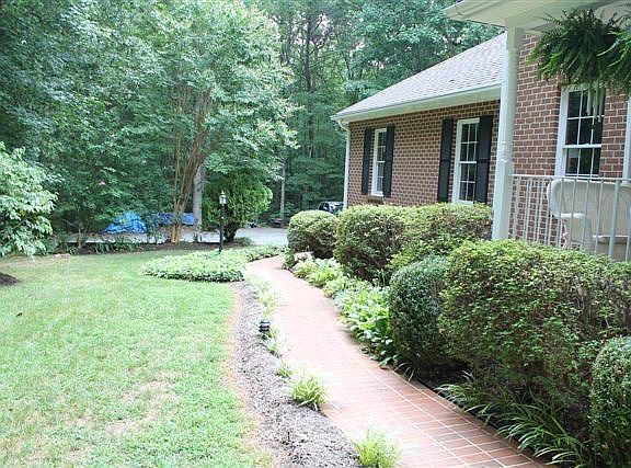 Beautiful Landscaping 