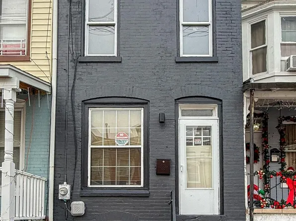 1724 Cotton St, Reading, PA 19606