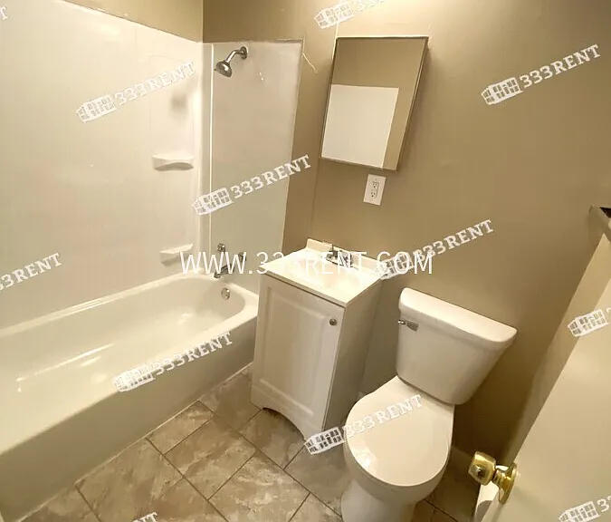 6002 E 153rd Ter #B — Photo 5