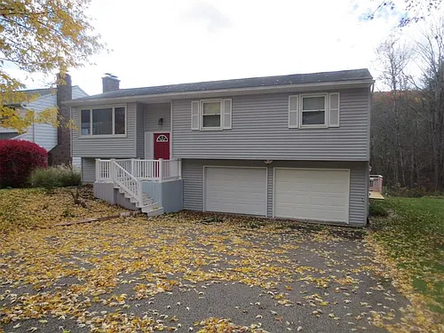 823 Jennifer Ln Photo 1