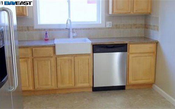 5th image of 8014 Idlewood St