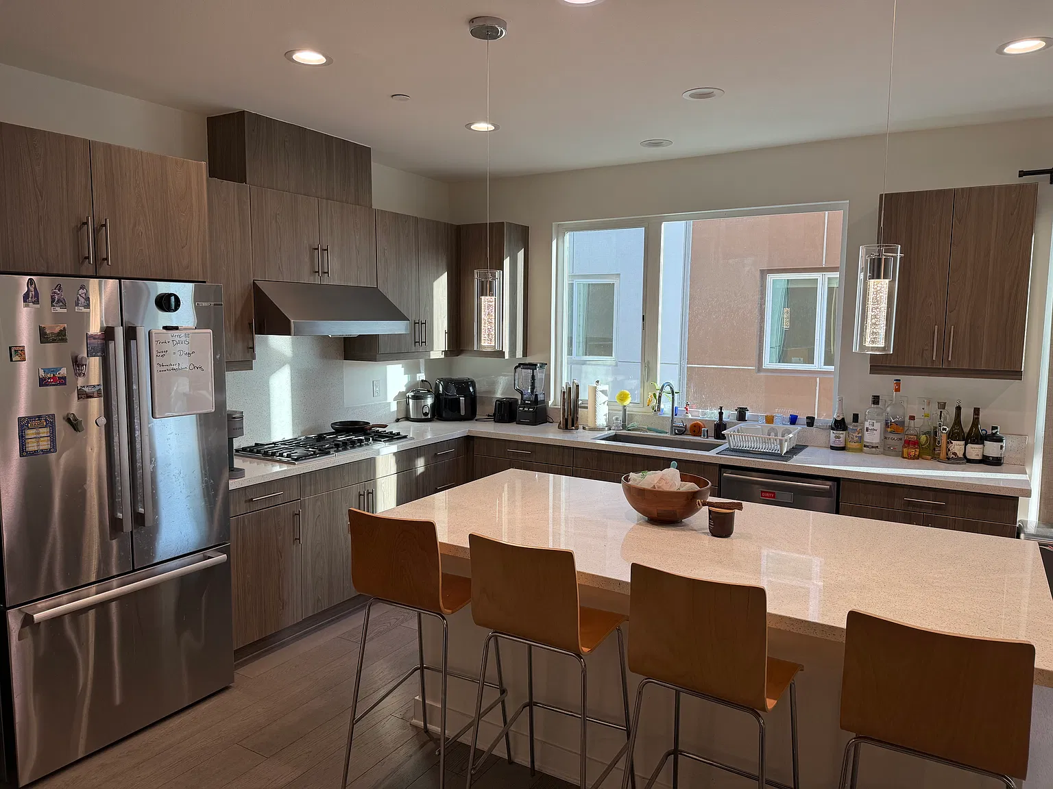 1 bed, $2,200 — Photo 4