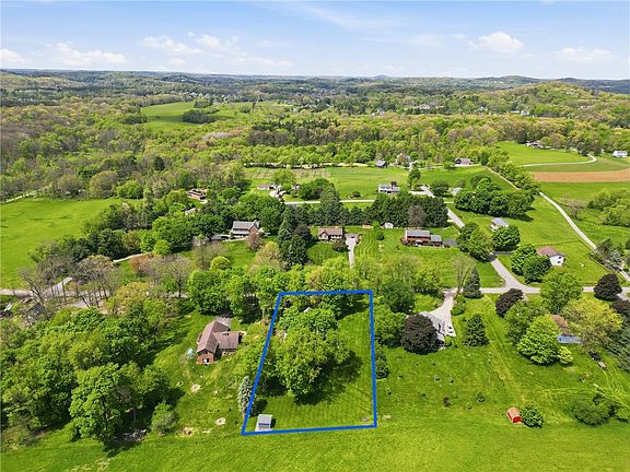 5th image of 267 Forsythe Rd