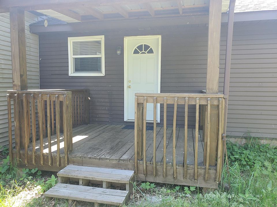 1st image of 2541 1/2 S 58th St