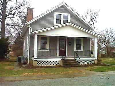 1st image of 527 Clark St