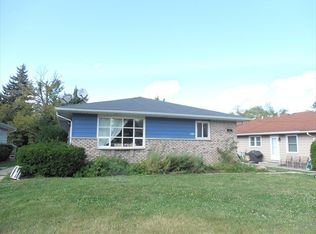 2610 Northfield Ave, Waukegan, IL 60085