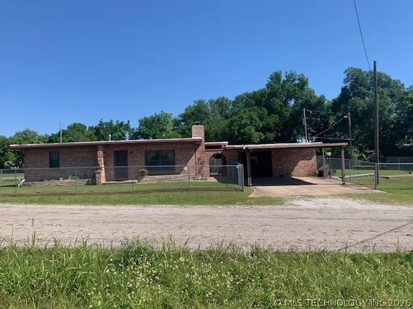 910 W Pogue St, Cleveland, OK 74020