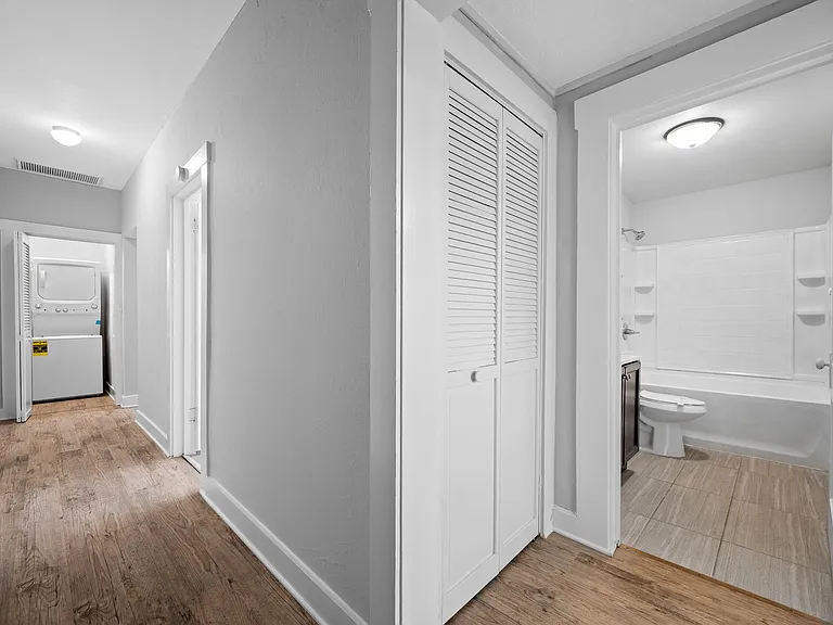 1403 S Bay Villa Pl — Photo 33