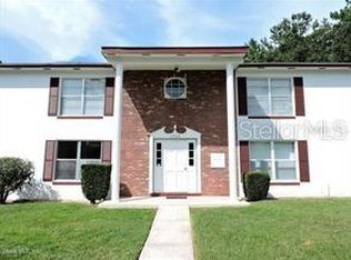 1562 SE 27th St APT E, Ocala, FL 34471