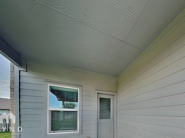 428 Sebring Cir — Photo 20