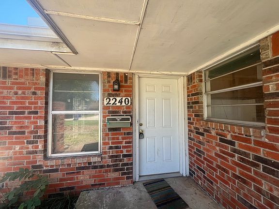 5th image of 2240 Donna Dr