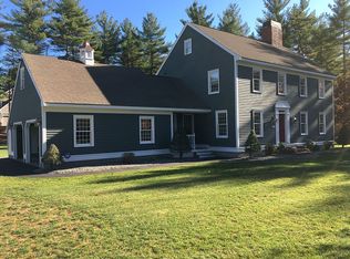 631 Hollis St, Dunstable, MA 01827