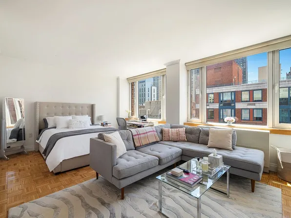 404 E 76th St APT 6M, New York, NY 10021