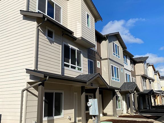 4314 Unit A a corner 3bedroom 3bath 1774 sq ft