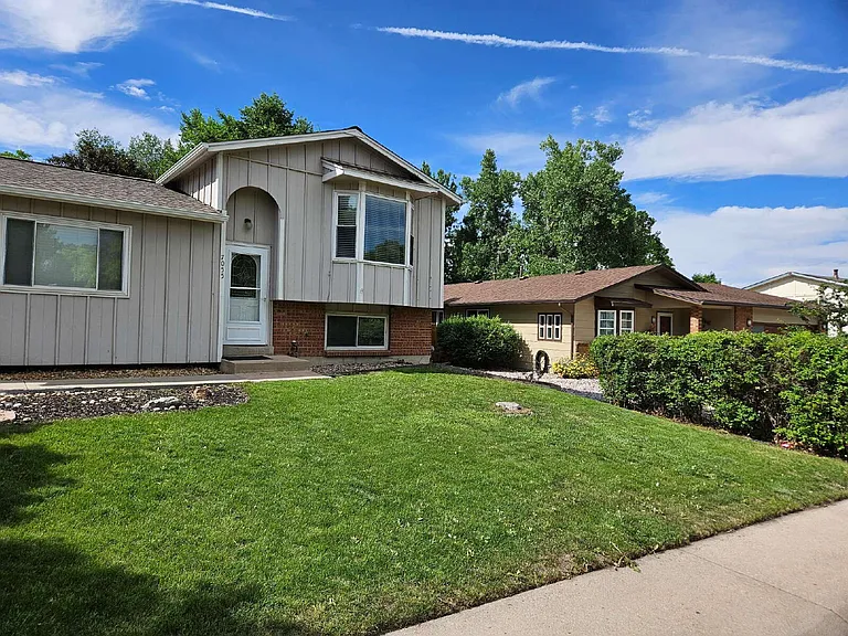 7055 W Fremont Pl — Photo 2
