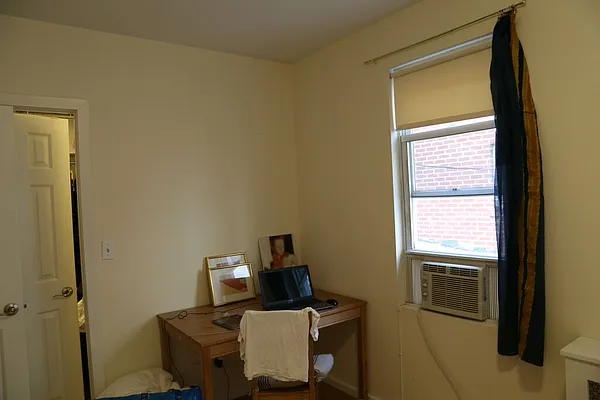 Rented by Rapid Realty Cobble Hill | media 33