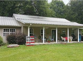 111 Donnas Pl, Wewahitchka, FL 32465