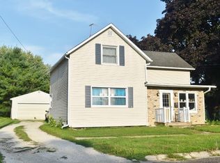 810 N Railroad St, Sumner, IA 50674