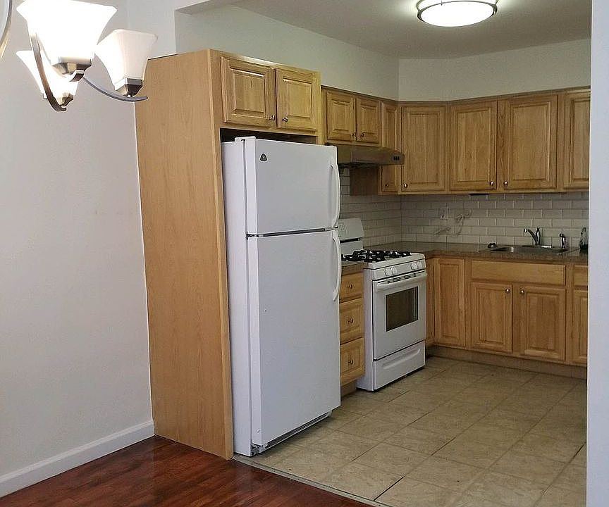 1st image of 7315 31st Ave #2