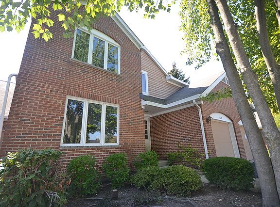 3rd image of 1659 Courtland Dr