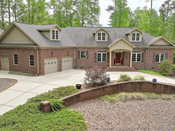 684 Chelsea Dr, Sanford, NC 27332