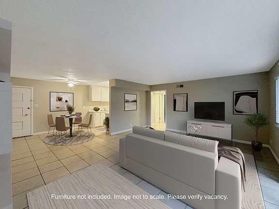 4th image of 613 Camanche Ln #13